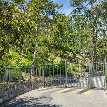 Magnifique Limitrophe Monaco, Parking Prive Lägenhet