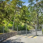 Magnifique Limitrophe Monaco, Parking Prive Apartment