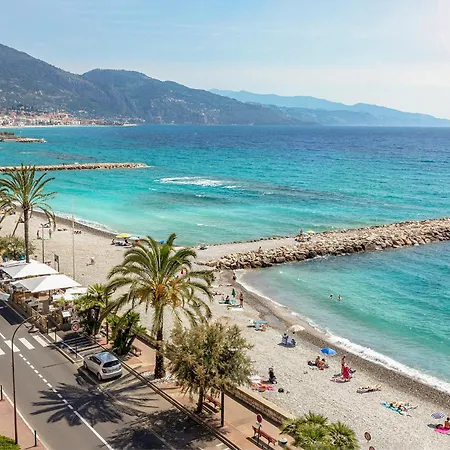 Apartmán Magnifique Limitrophe Monaco, Parking Prive